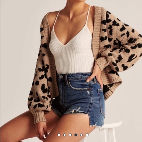 Abercrombie & Fitch Sweaters - SOLD Abercrombie & Fitch Cardigan